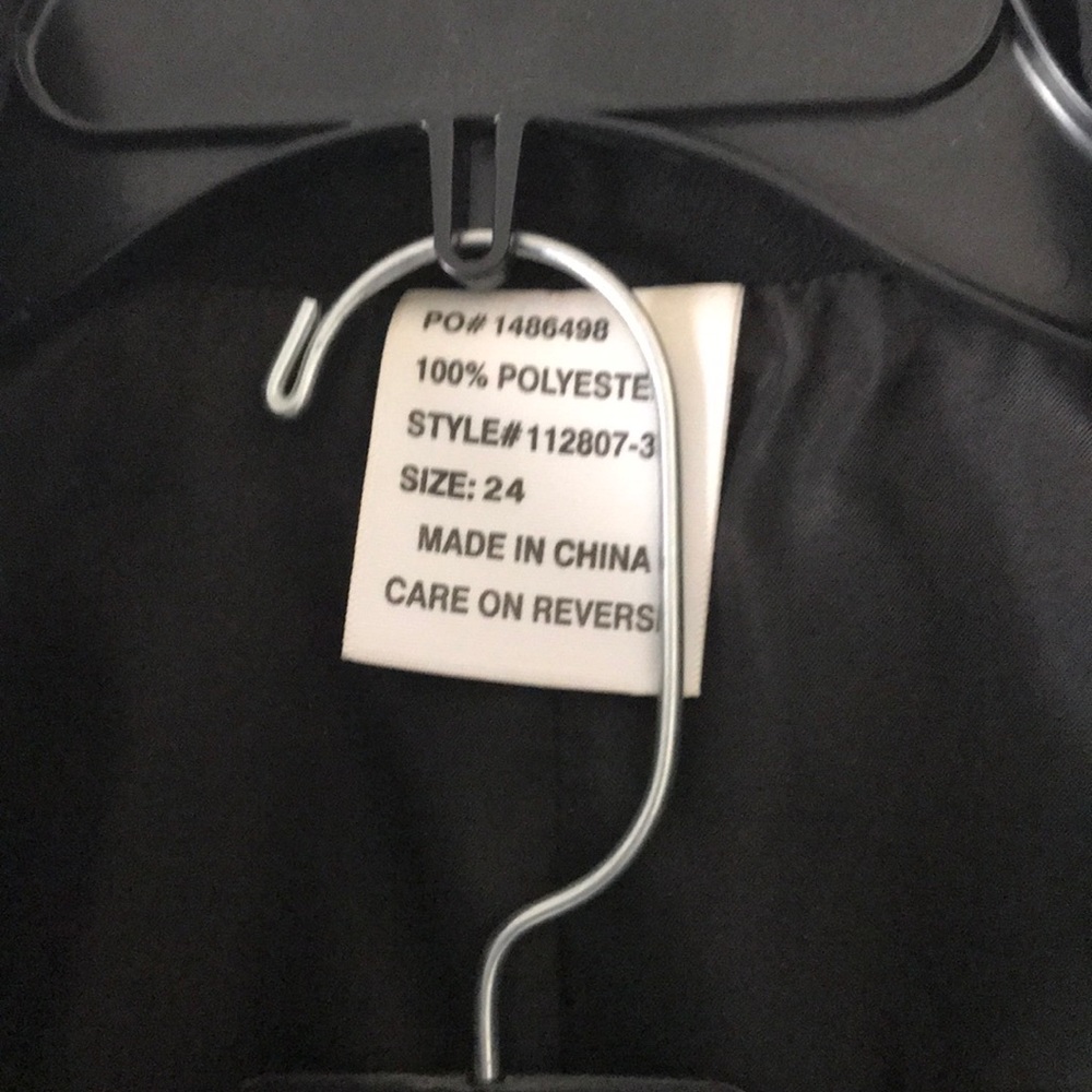 Suit - Picture 3 of 3